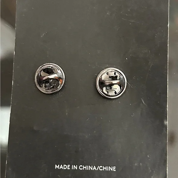 Coach Varsity Pin - Picture 2 of 2